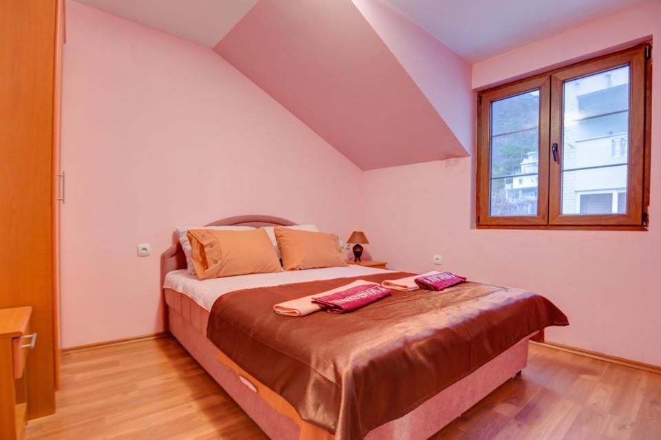 Sunny Villa Apartments Budua Esterno foto