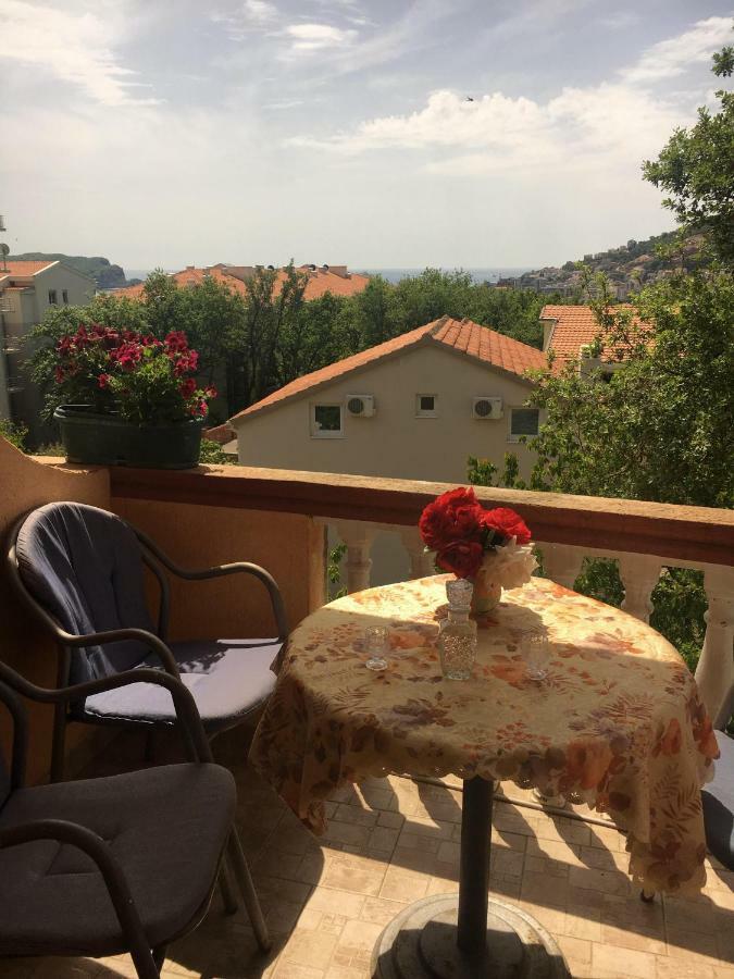 Sunny Villa Apartments Budua Esterno foto