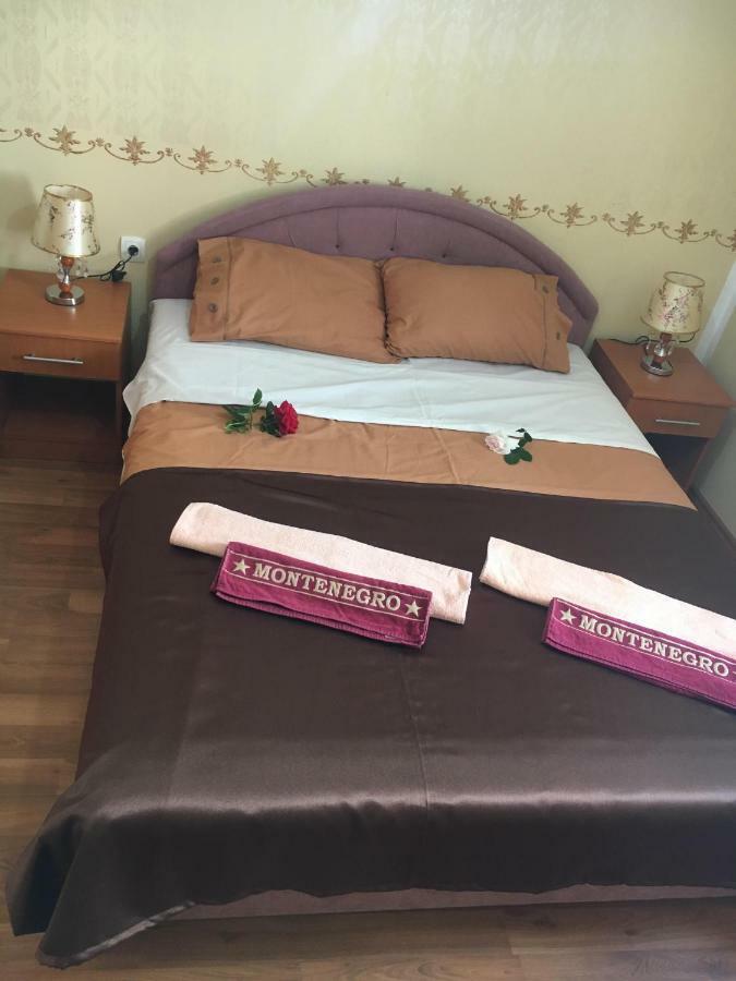 Sunny Villa Apartments Budua Esterno foto